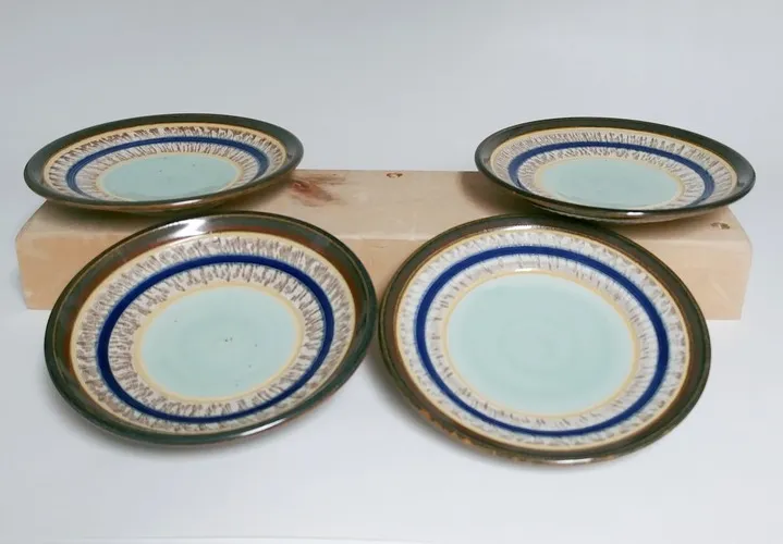 Saucers