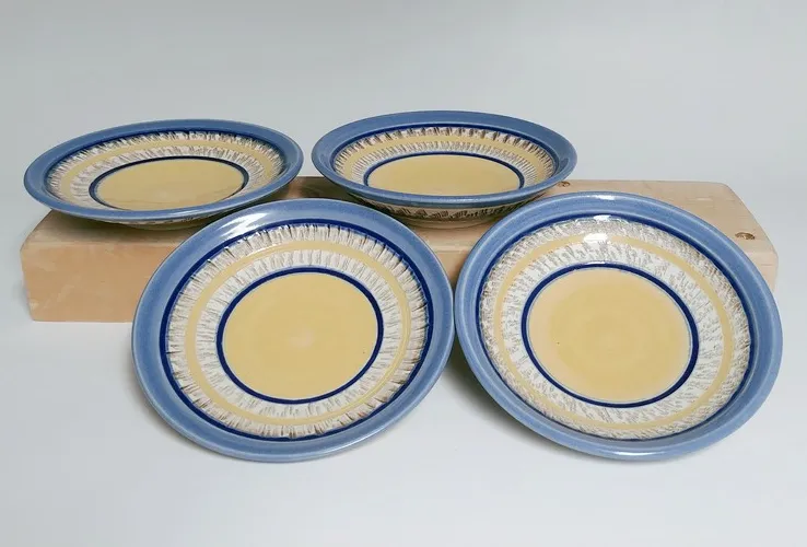 Saucers