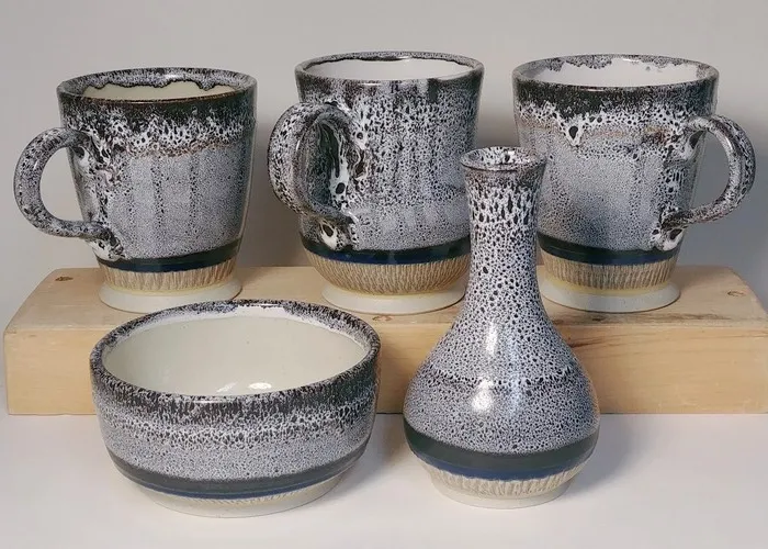 Spotted white Collection