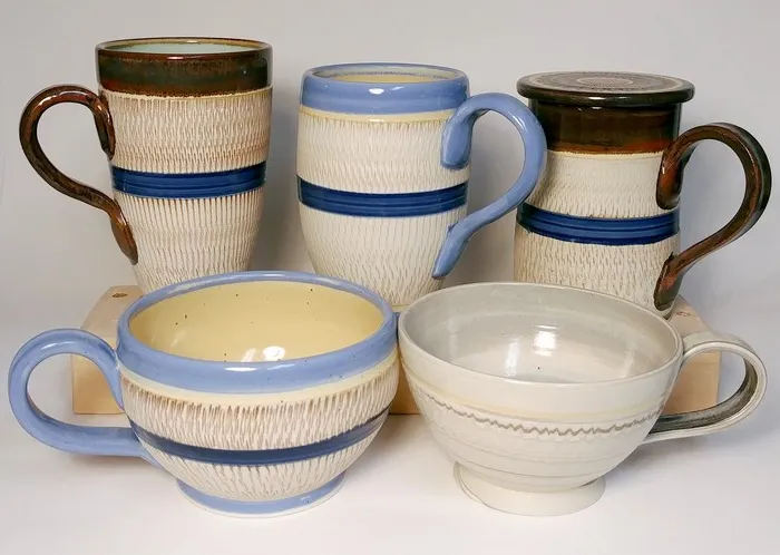 Big mugs